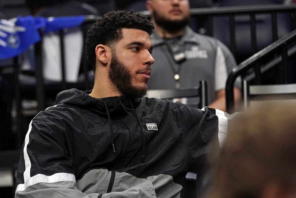 Understanding Lonzo Ball’s arthroscopic debridement knee procedure
