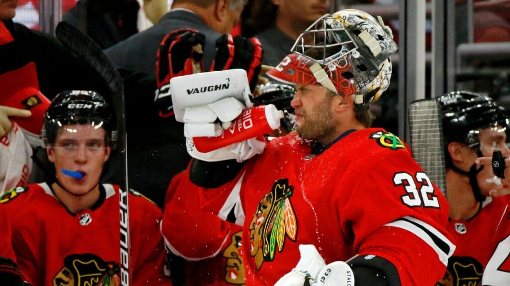 Three ‘Hawks Hits: Stalock solid, aggressive PK & a trio of Johnsons