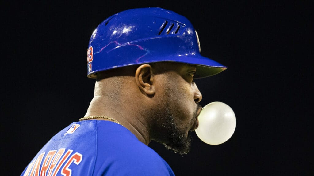 For Cubs 3B coach Willie Harris, managing in the big leagues is the dream