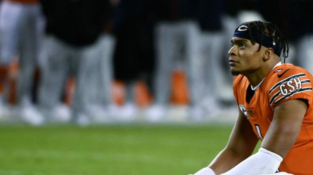 Justin Fields knows he is capable of playing better and is working to reach his ‘full potential’
