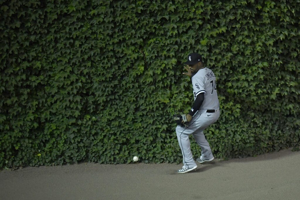 Will Eloy Jiménez or Andrew Vaughn play the outfield for the White Sox in 2023?