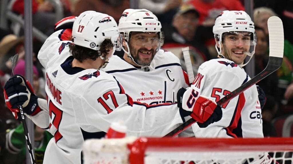 Three Hawks Hits: Alex Ovechkin makes history at the expense of the Blackhawks