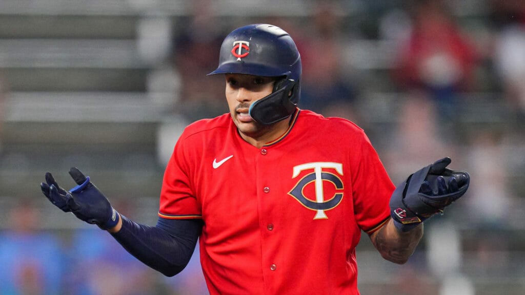 Meet the Mets? After Carlos Correa stunner, does Liam Hendriks trade make sense for White Sox?