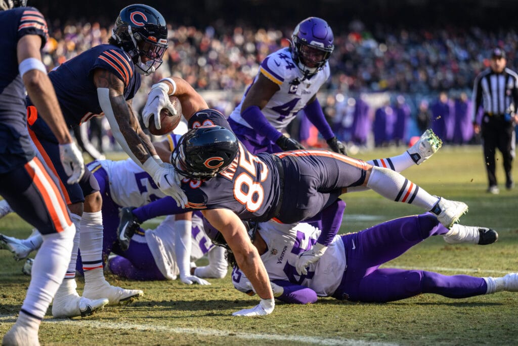 Chicago Bears players react to securing No. 1 overall pick after a 3-14 season