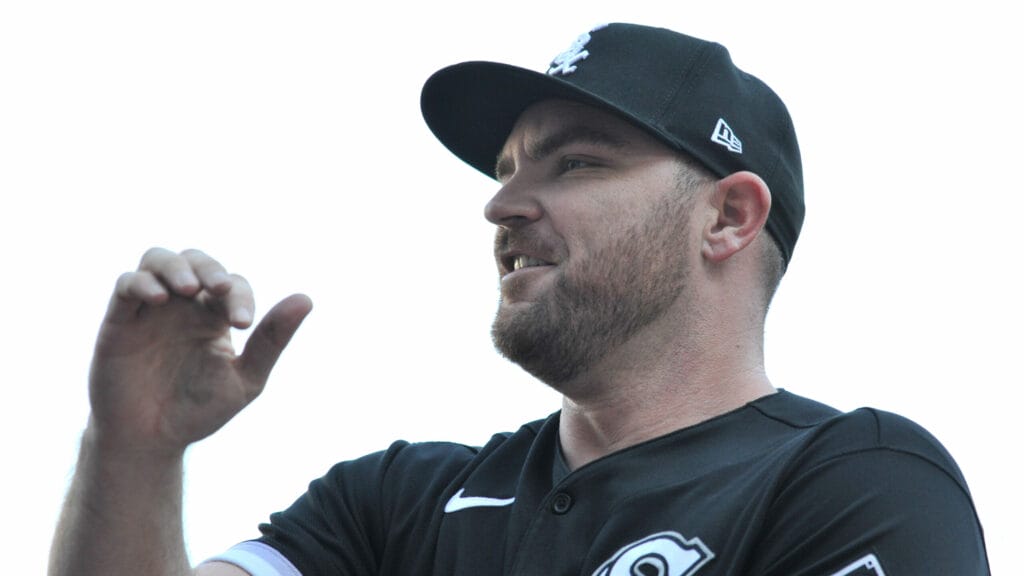 Sportswriters don’t root for anything, but boy am I rooting for Liam Hendriks