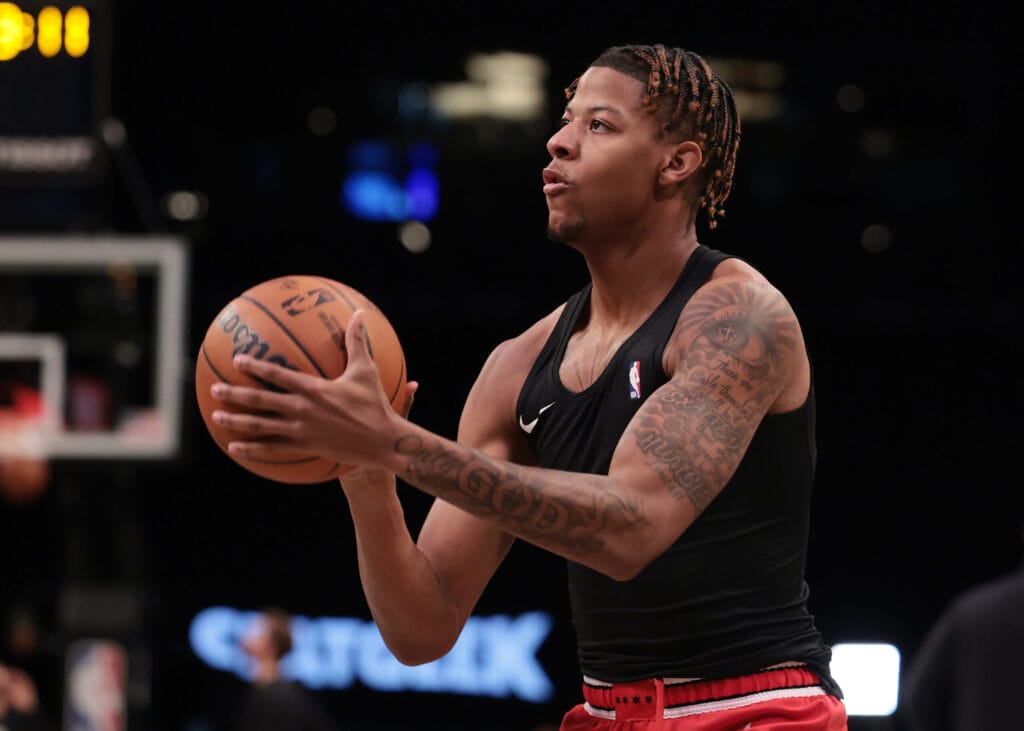 Is it time to give Dalen Terry a real chance?