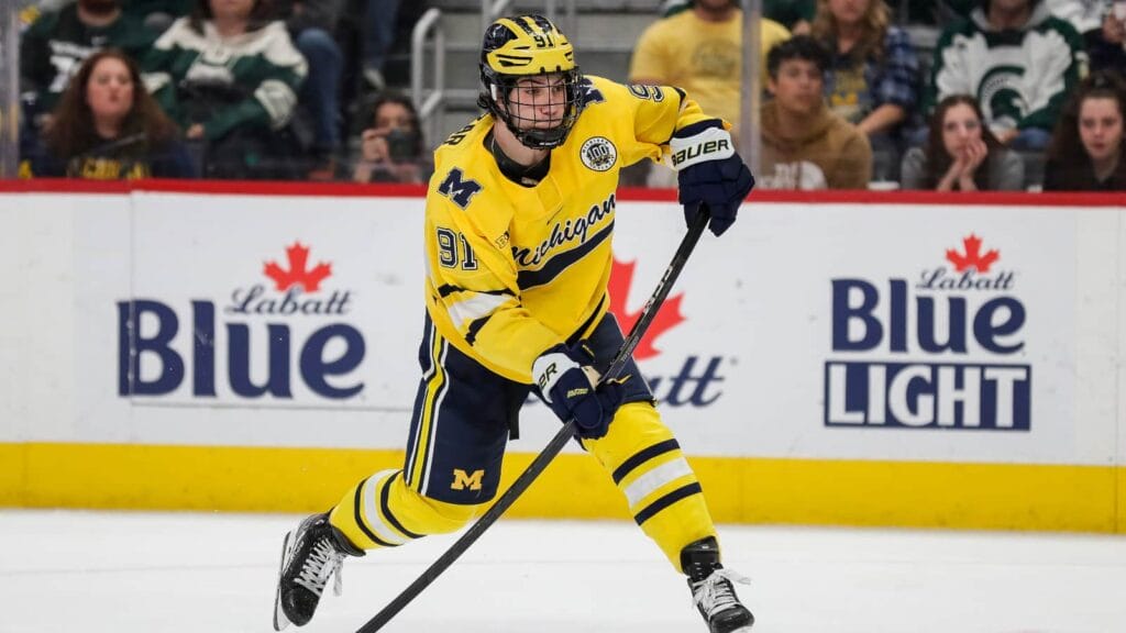 Rebuild Report: Oliver Moore, Frank Nazar and Nolan Allan highlight Blackhawks’ bright future