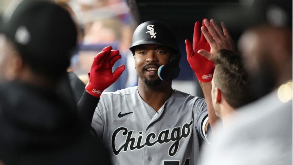 White Sox getting reinforcements for bullpen, with Eloy Jiménez, Oscar Colás on own return paths
