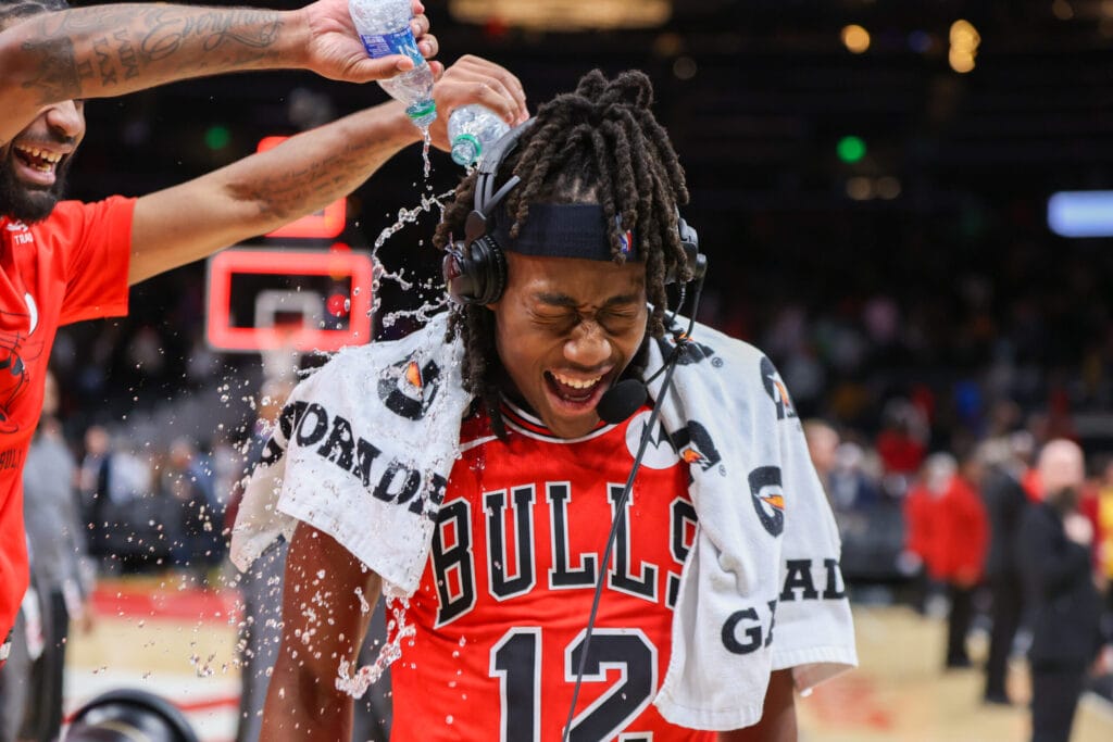 Rapid Reaction: Ayo Dosunmu re-signs with Chicago Bulls for three years and $21 million