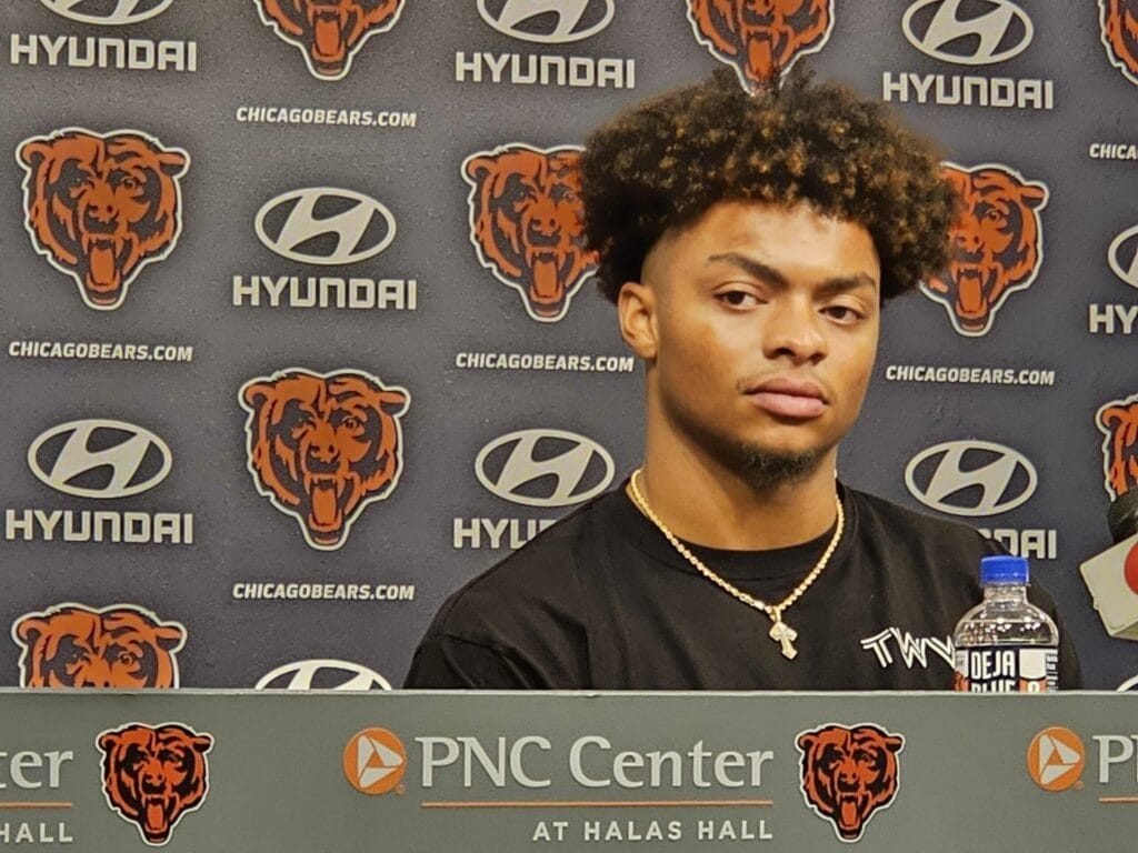 Hoge’s Bears Things: Justin Fields is earning respect across the NFL