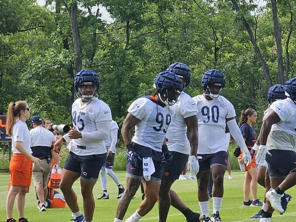 Chicago Bears Training Camp Practice 3 notes: T.J. Edwards shows off his coverage ability by intercepting Justin Fields