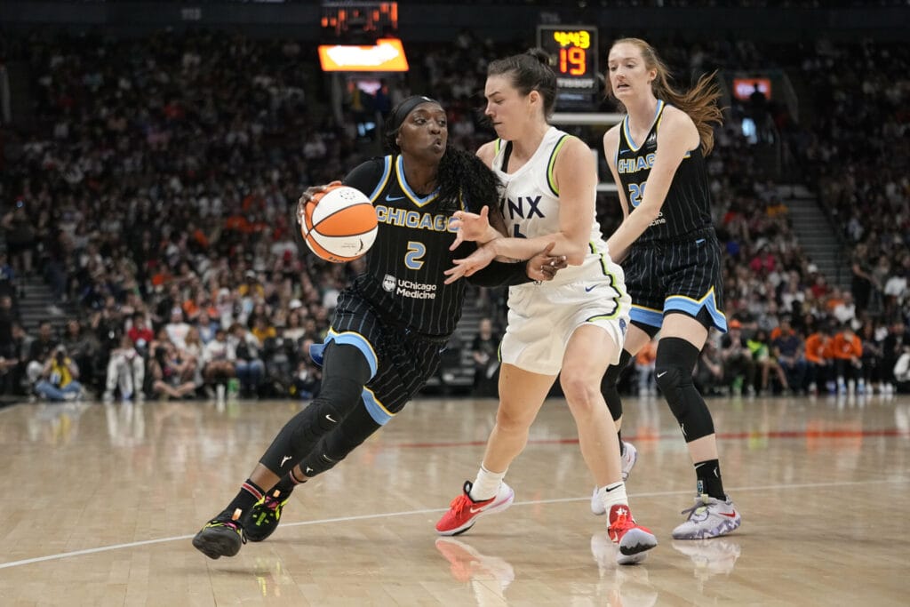 Chicago Sky Scope, Vol. 2: Dana Drives, Prolific Kah, and Half-Court Offensive Explosion