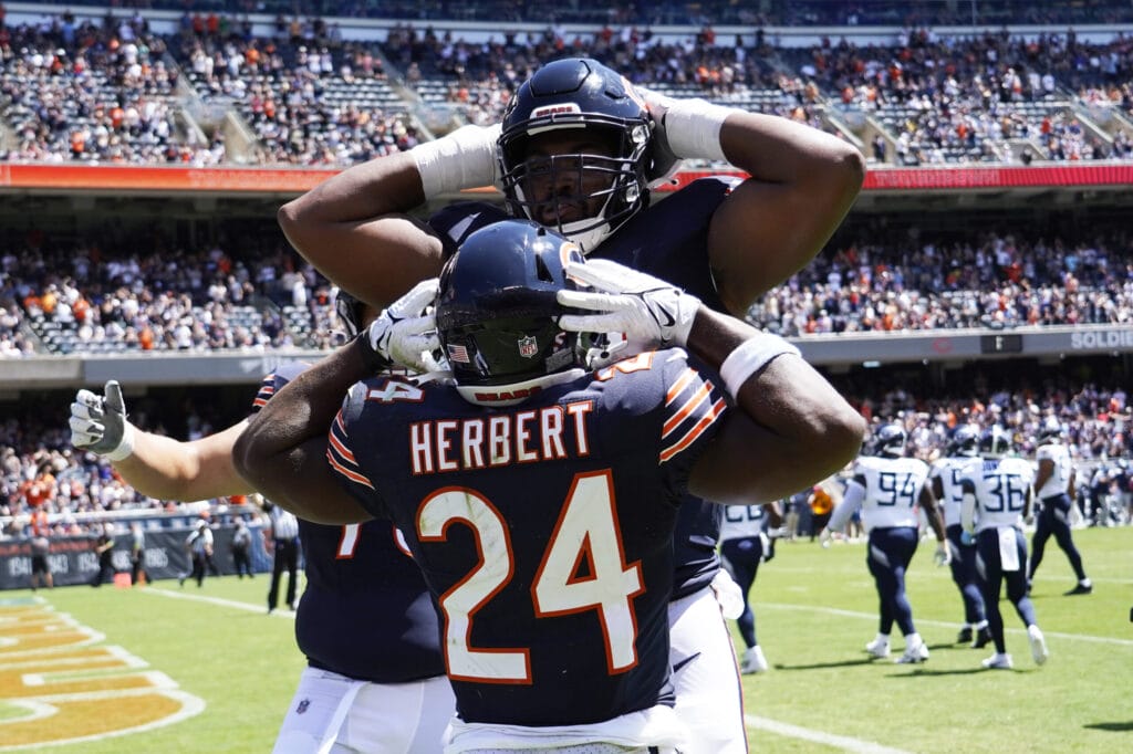 Chicago Bears grades: Khalil Herbert and offense earn high marks after early outburst