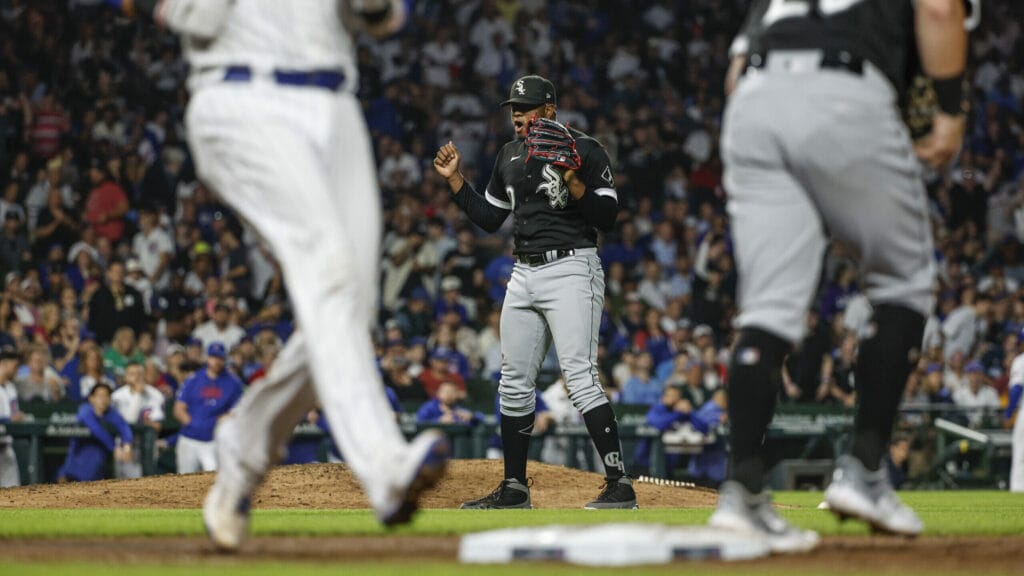 Blown save vs. Cubs not stopping Liam Hendriks, White Sox from seeing Gregory Santos’ closer potential
