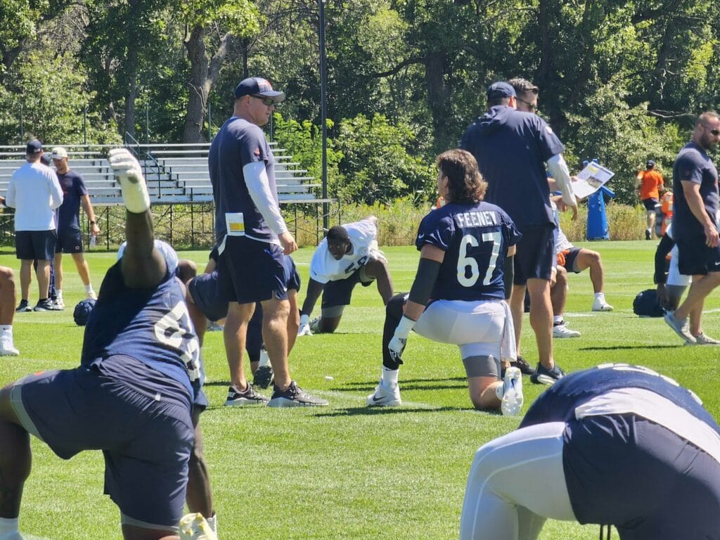 What Dan Feeney adds to the Chicago Bears offensive line room