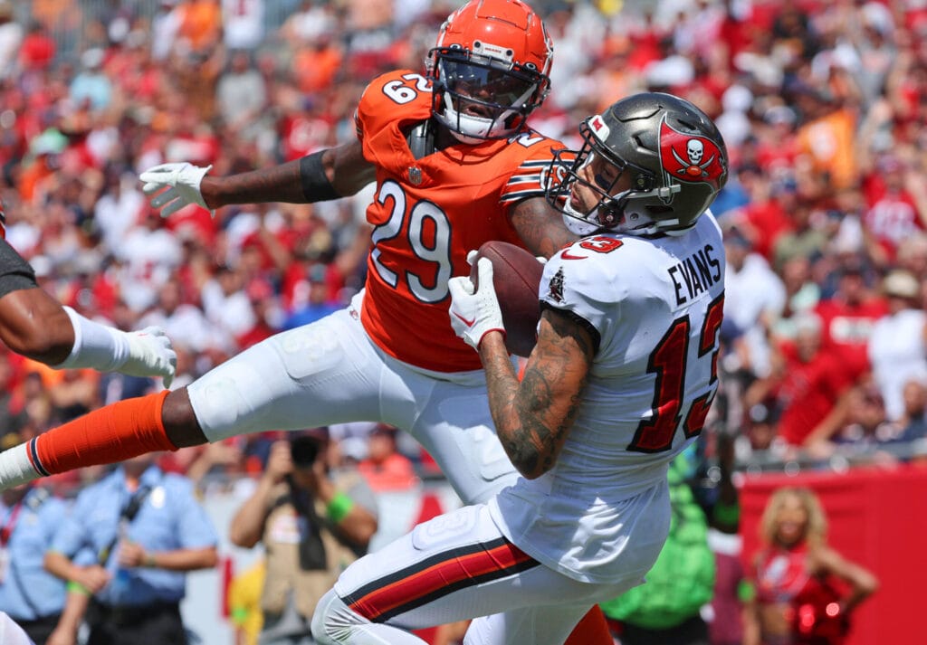 10 quick thoughts: Poor start turns the screws on Bears leadership