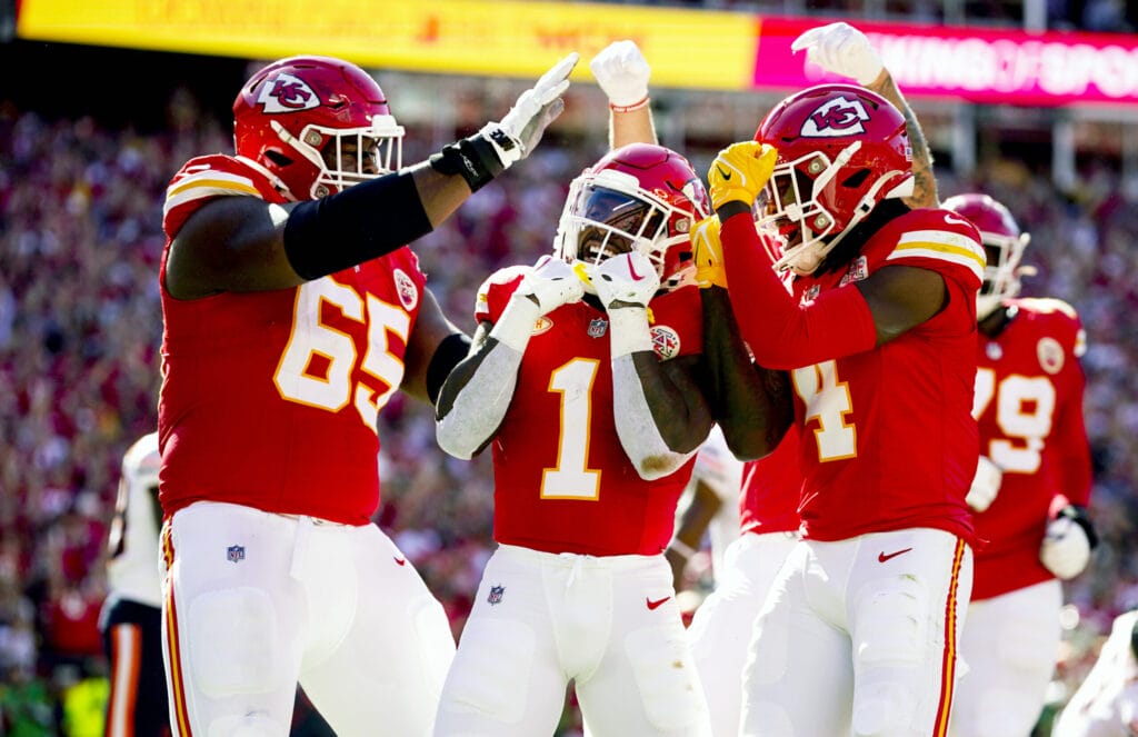 Instant Reactions: Patrick Mahomes and the Chiefs issue the Bears a swift kick to the groin