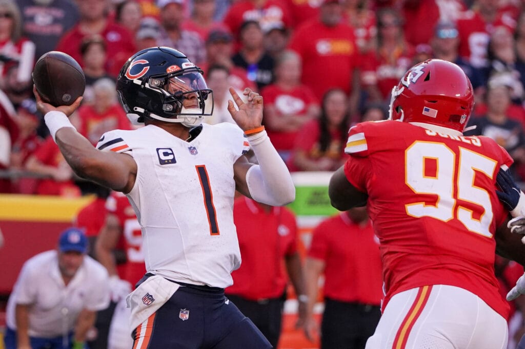 Bears cap chaotic week with humiliating loss to the Chiefs