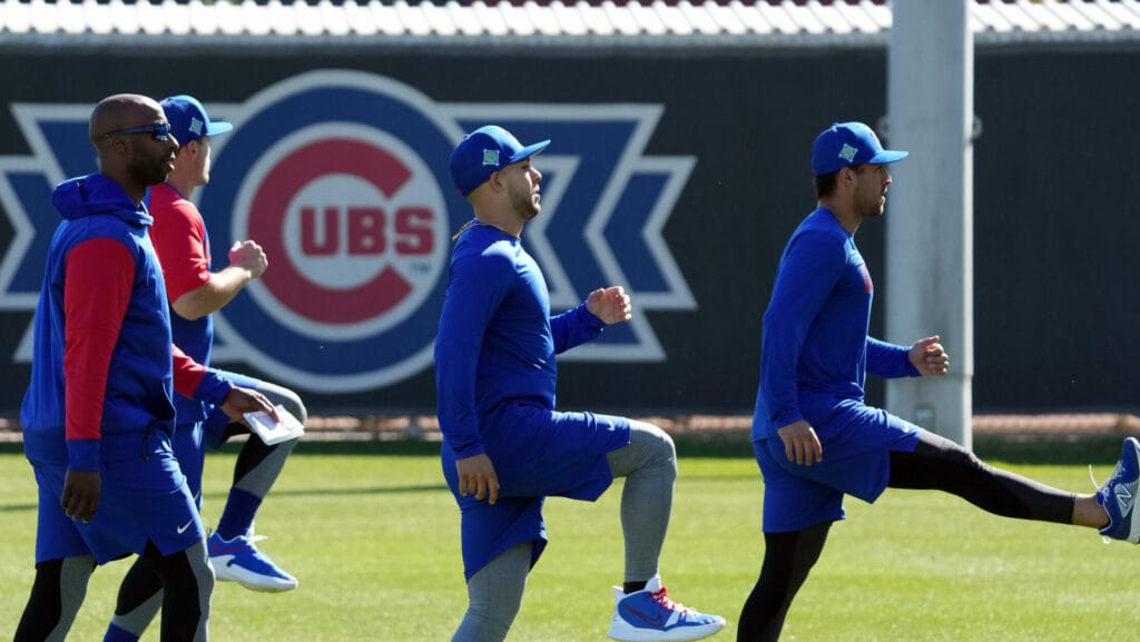 Cubs baseball returns as players report for spring training