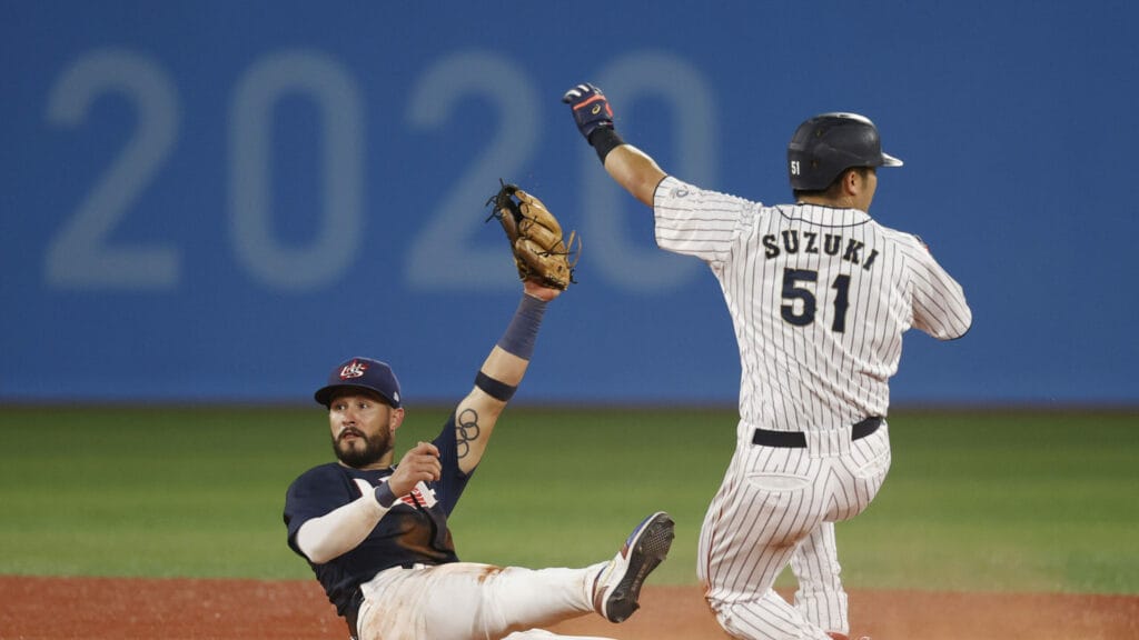 Jed Hoyer’s ‘significant’ talks lead to Seiya Suzuki signing