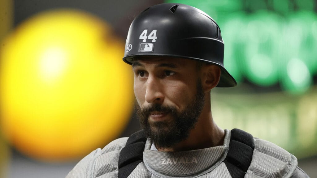 White Sox spring notes: Backup catcher job one of few spring roster battles
