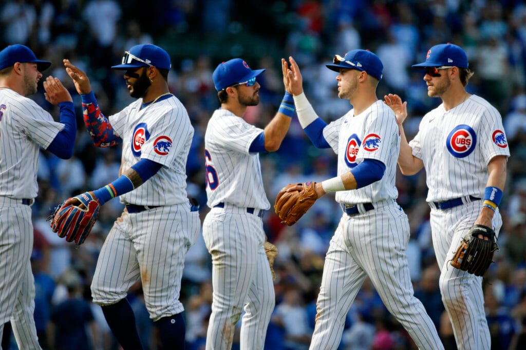 Cubs show different style of offense in historic win over Pirates