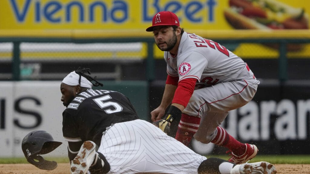 White Sox see ninth-inning rally as sign of normalcy, while Dallas Keuchel tries to escape his new normal