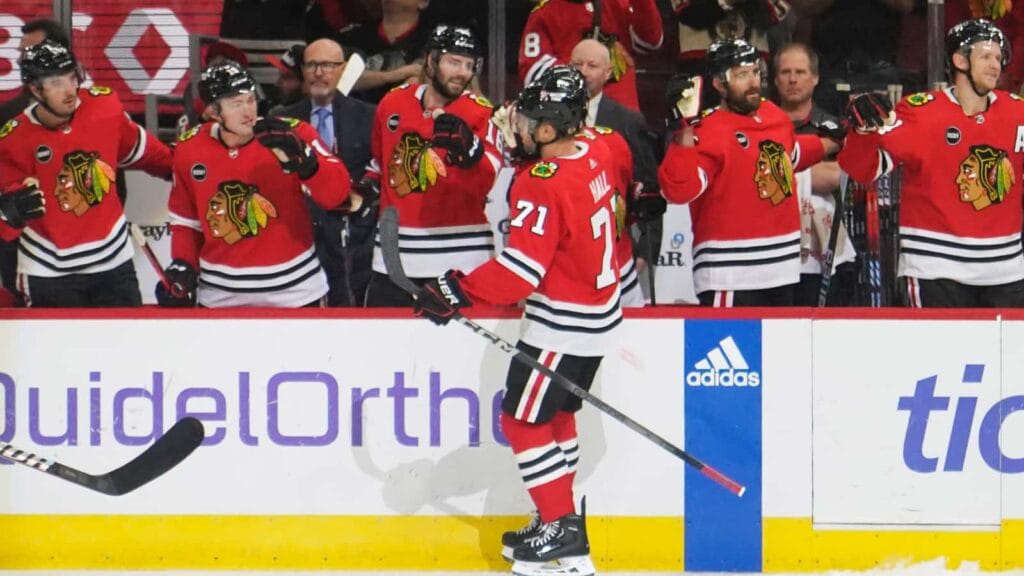 Hawks Hits: Blackhawks drop shootout loss to Wild in not-so-preseason-like game