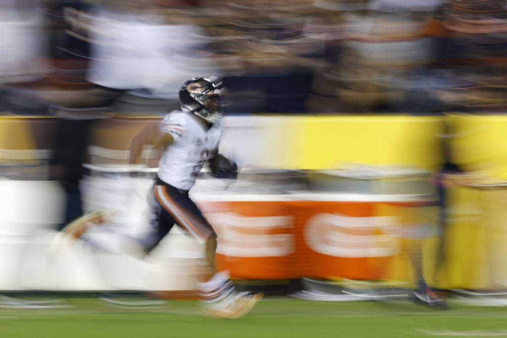 Chicago Bears vs. Minnesota Vikings predictions: Which 1-4 team will seize momentum on Sunday?