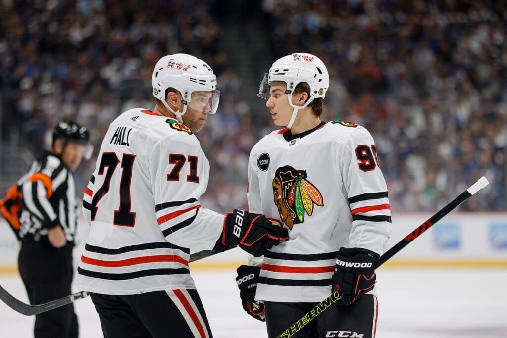 Blackhawks entering season with reasons for pessimism, optimism
