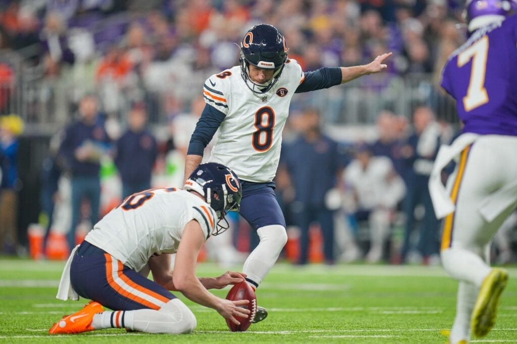 Instant Reactions: Chicago Bears scrape way to touchdown-free win, thanks to Cairo Santos and defense