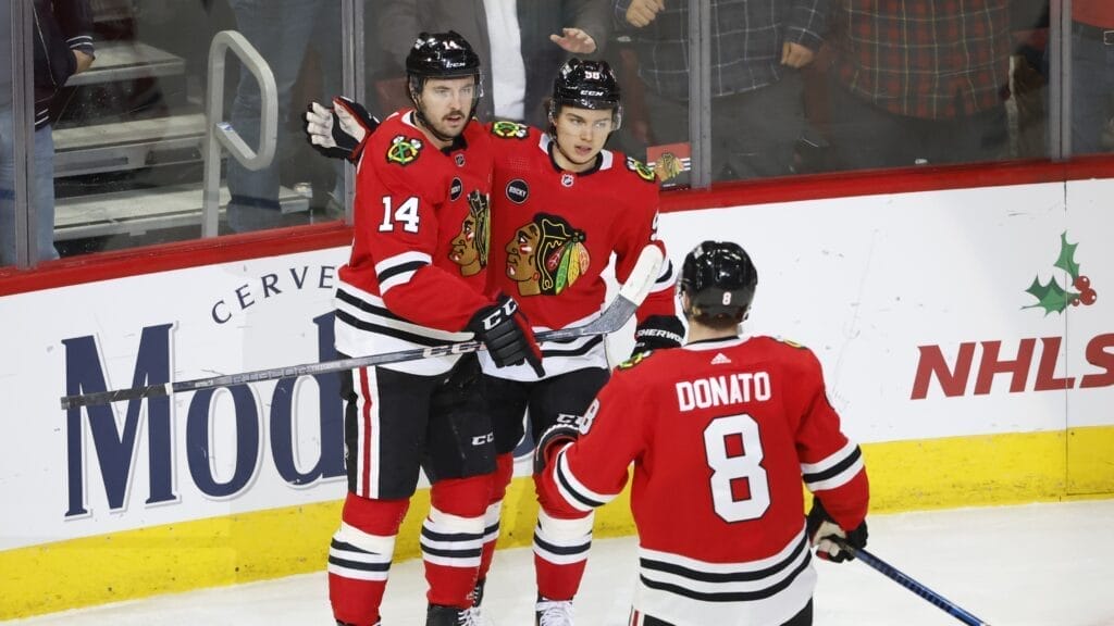 Hawks Hits: Chicago Blackhawks Use a Simple Recipe For Victory