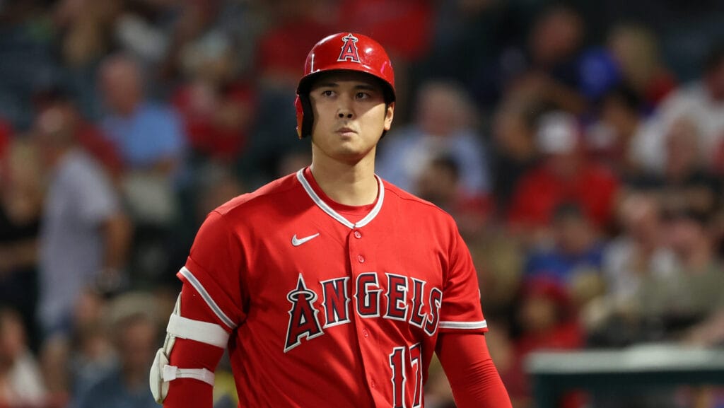 Shohei Ohtani signs with Dodgers over Cubs, other suitors