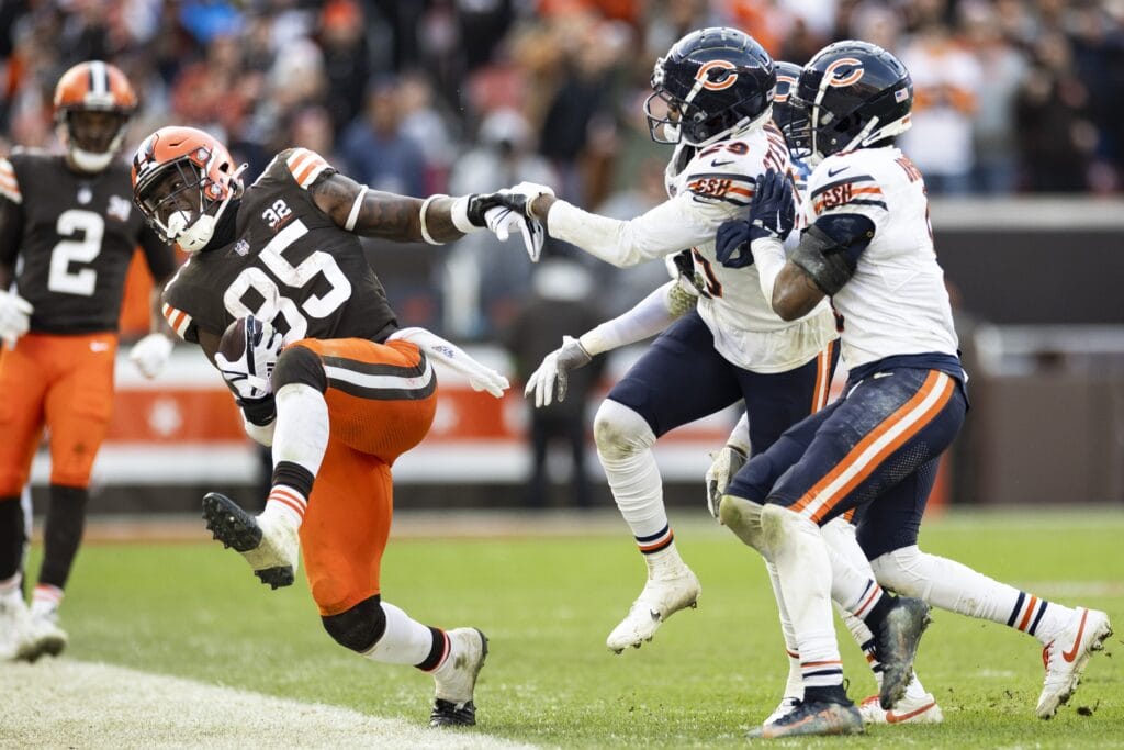 Hoge’s Bears Things: Answering lingering questions from the Cleveland collapse