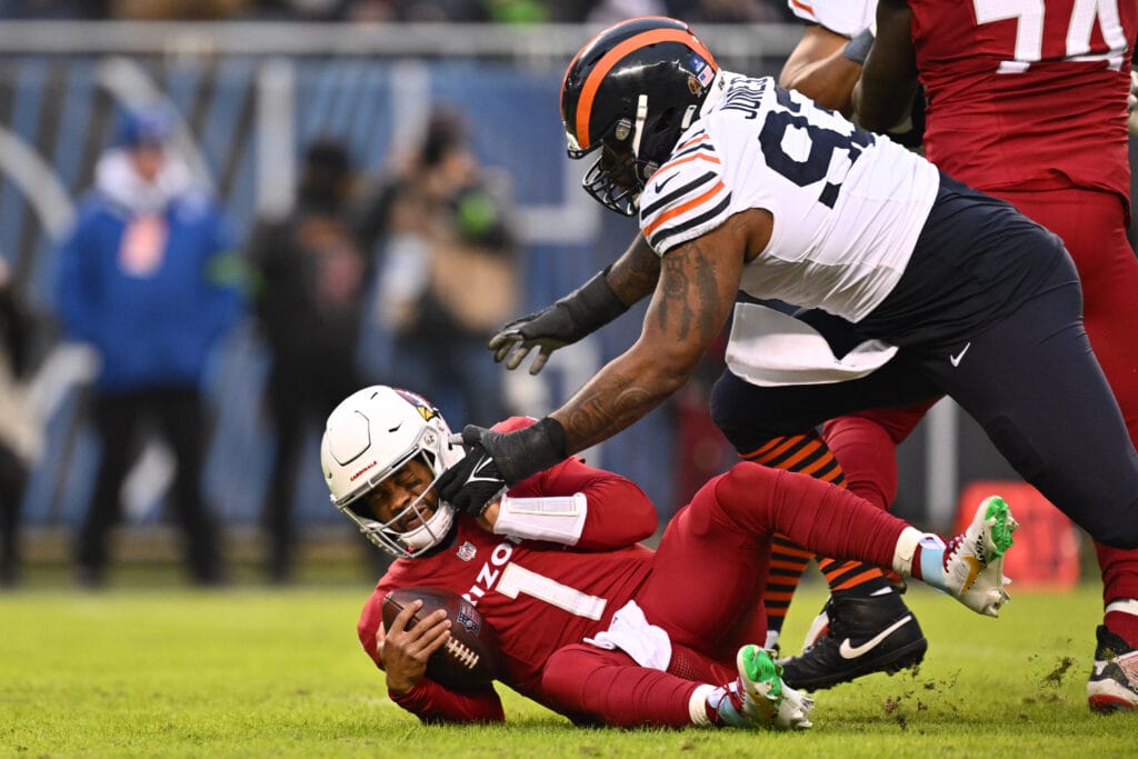 Instant Reactions: Bears post strong first half, then hang on for Christmas Eve win over Cardinals