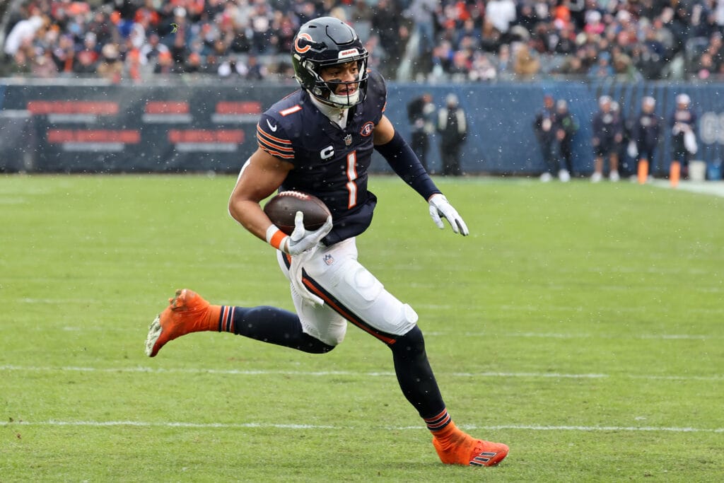 Hoge’s Bears Mock Draft 1.0: Keeping Justin Fields and getting a haul of picks after trading No. 1