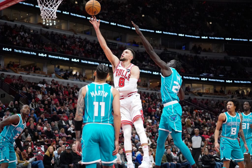 Zach LaVine eases into return for the Chicago Bulls