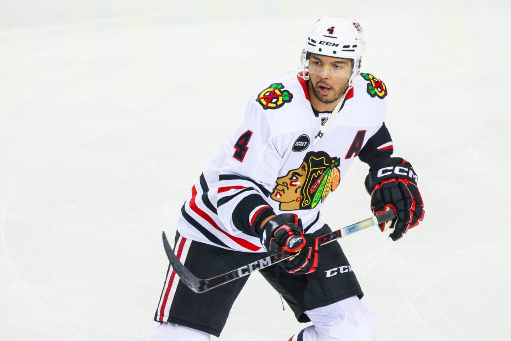 Are Seth Jones & Lukas Reichel realistic trade candidates for Blackhawks?