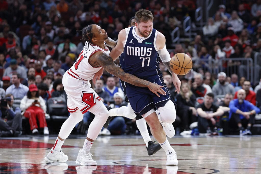 How Luka Doncic picked apart the Chicago Bulls