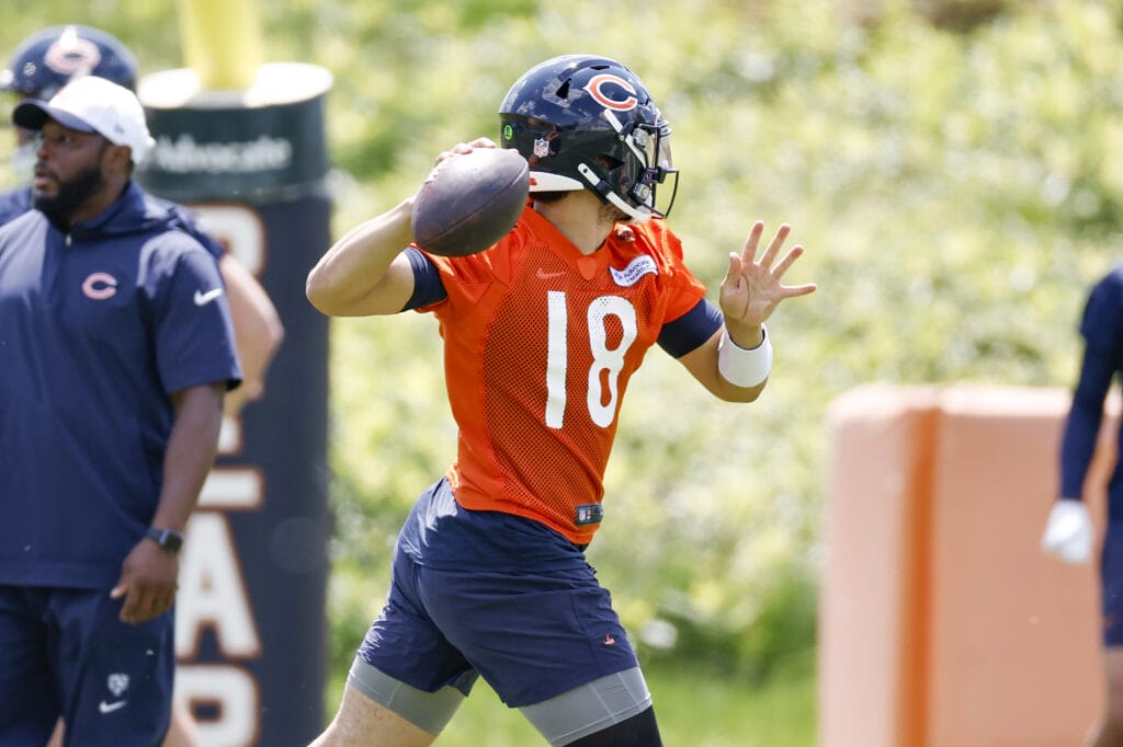 Top Observations from Chicago Bears OTAs: Caleb Williams and the offense struggle while the defense excels