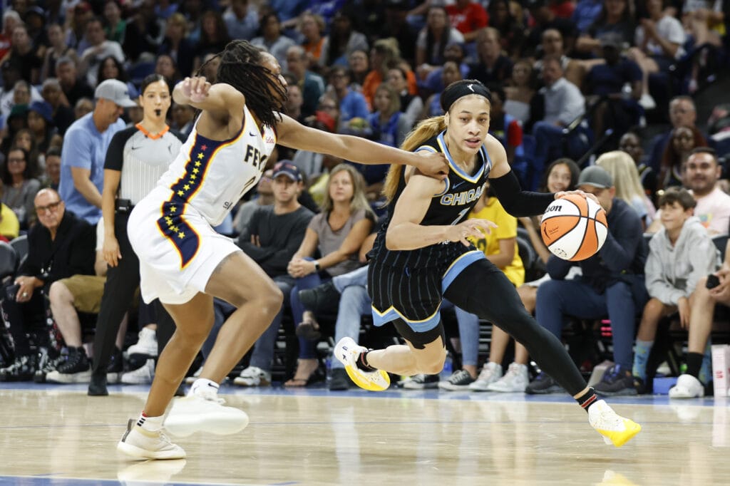 Atlanta win shows that Chennedy Carter can be a prolific closer for the Sky