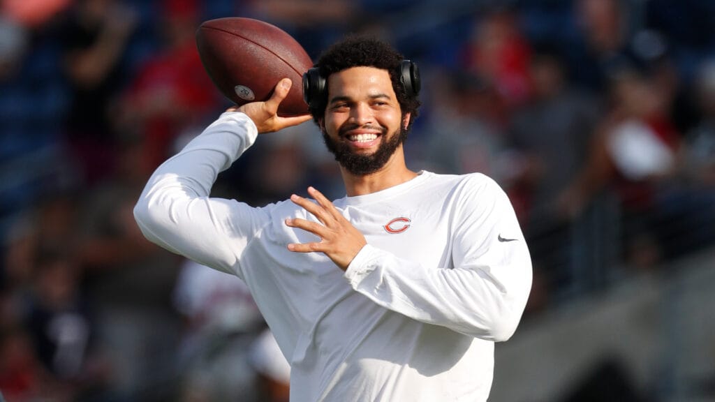 Bears QB Caleb Williams warms up before the Hall of Fame Game in Canton, Ohio.