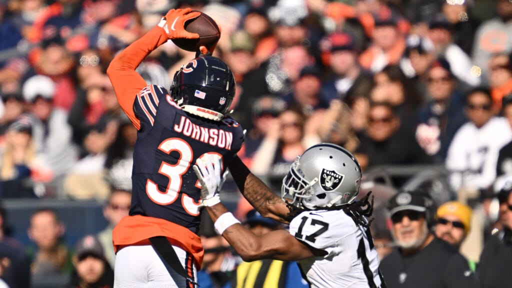 Bears CB Jaylon Johnson makes a play on a ball intended for Raiders WR Davante Adams.