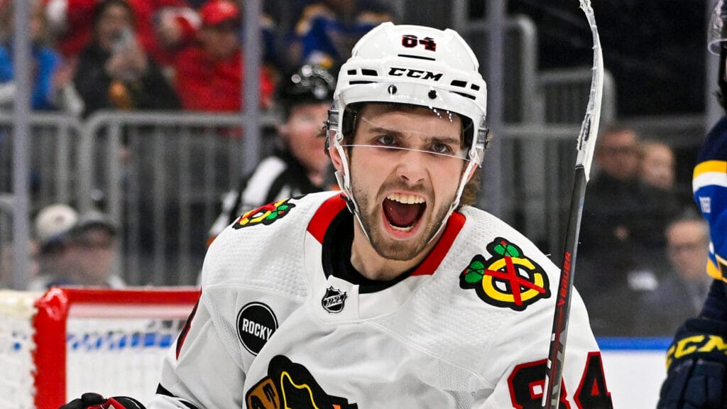 Blackhawks forward Landon Slaggert