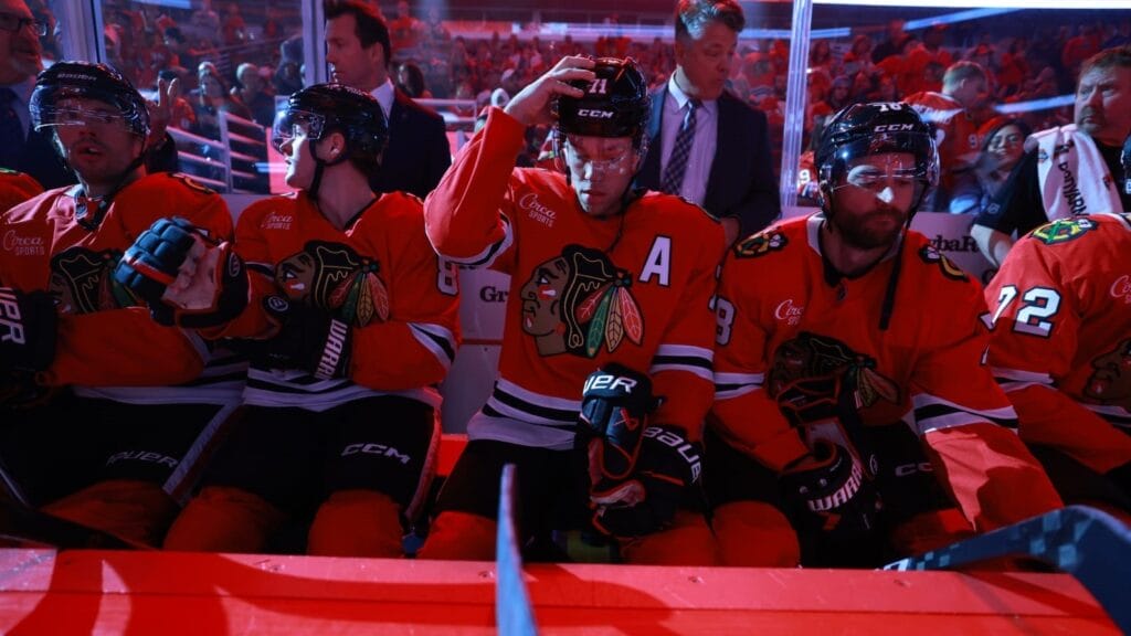 Morning Chirps: Craig Smith makes big first impression in Blackhawks loss to Red Wings