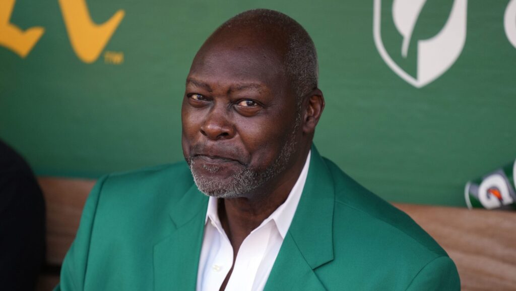 Dave Stewart is reportedly in talks to buy the White Sox from Jerry Reinsdorf