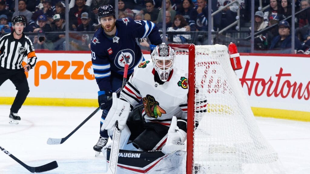 Blackhawks should explore trading Arvid Söderblom