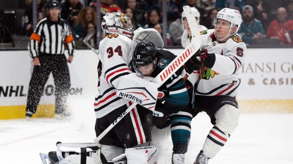 Morning Chirps: Frustration builds as Blackhawks drop another winnable game
