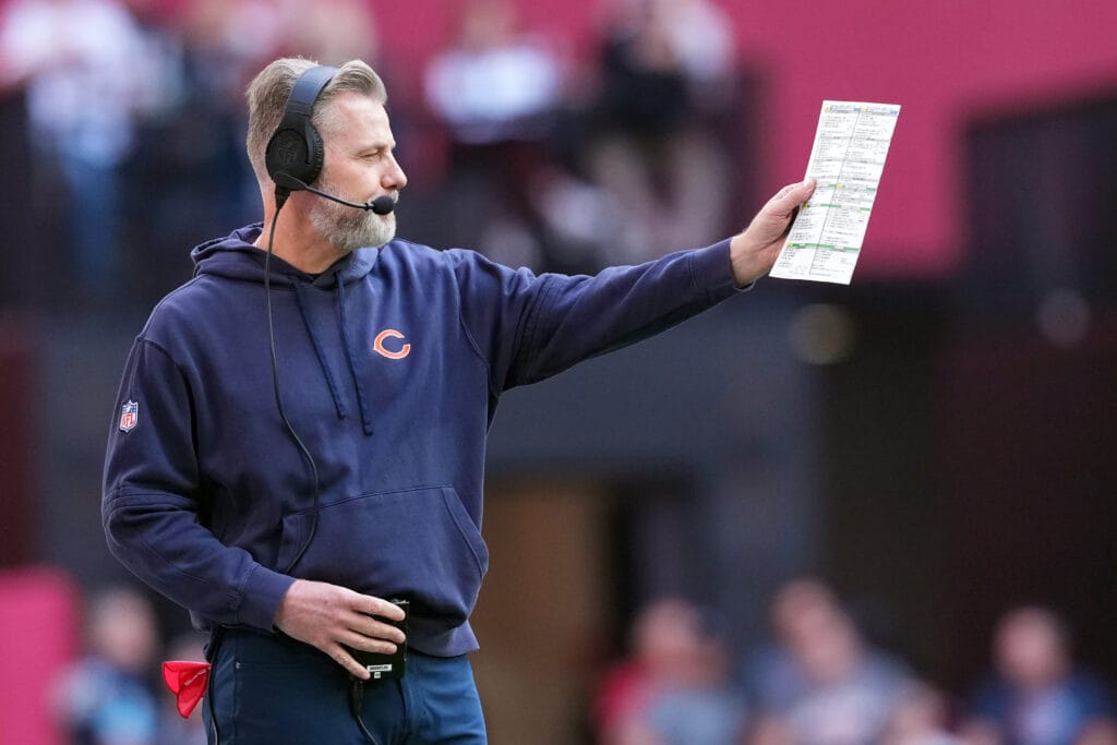 Matt Eberflus’ coaching decisions leading to a familiar conclusion
