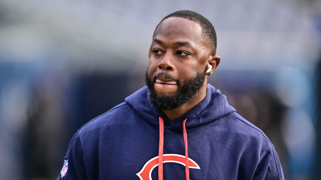 Chicago Bears offensive coordinator Thomas Brown